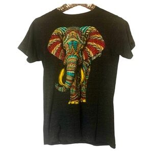 SOLD! Riot Society Women's Gray Colorful Elephant Graphic T-shirt Size S